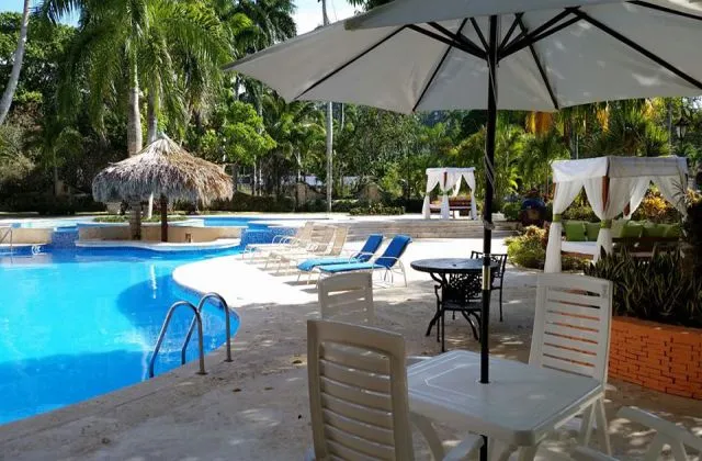 Balaji Palace Playa Grande piscina